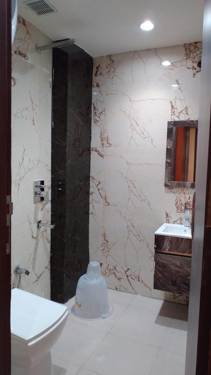 Hotel Riverb New Delhi Exterior photo